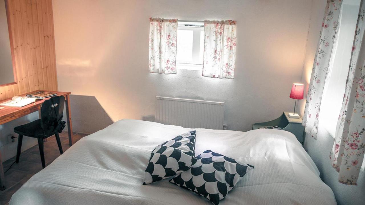 Aenggarde B&B Huse Bagian luar foto